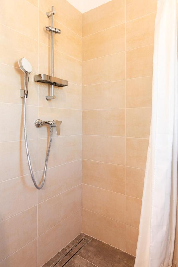 Apartments Brig Perfect Countryside Holiday! Крк Экстерьер фото