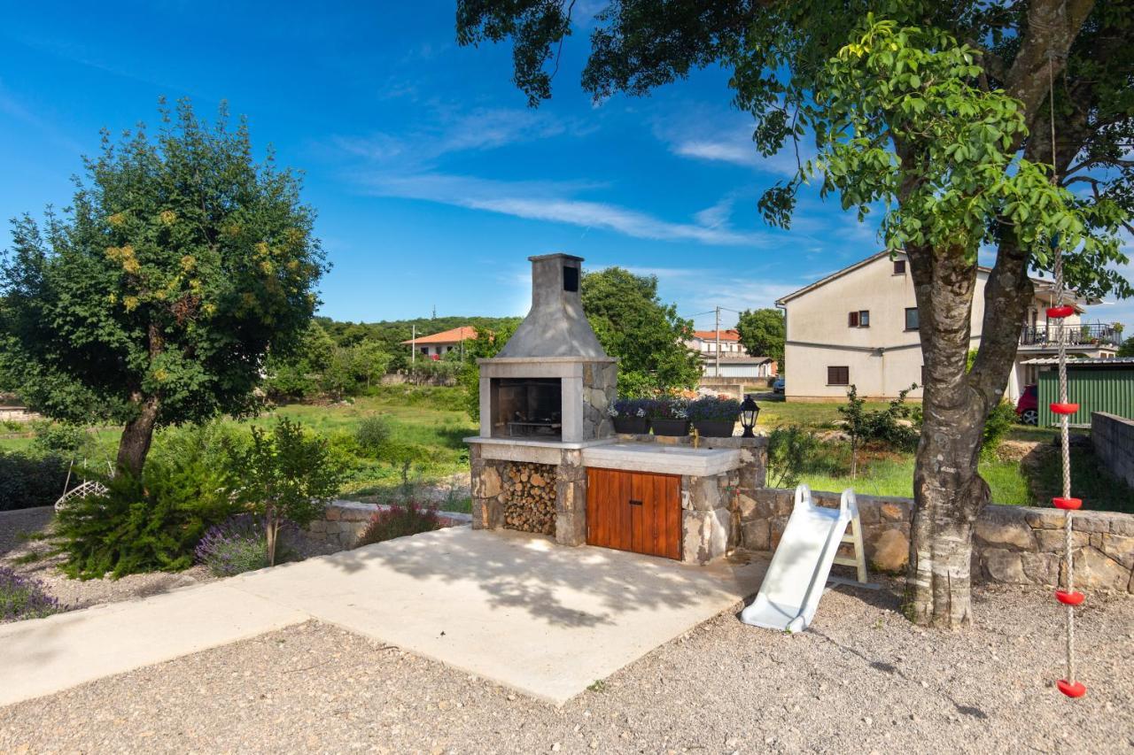 Apartments Brig Perfect Countryside Holiday! Крк Экстерьер фото
